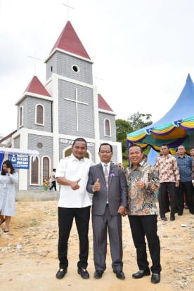 Bakhtiar Sibarani-Darwin Sitompul Hadiri Peresmian Gereja HKBP Jordan Perancis