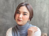 Lirik Lagu Sial - Mahalini