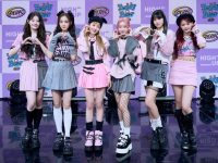 Lirik Lagu Teddy Bear - STAYC