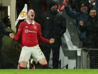 Manchester United Menang Telak 4-1 Atas Real Betis dengan Kontribusi Gol dari Wout Weghorst
