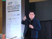Erick Thohir Yakinkan Masyarakat: Indonesia Siap Beralih ke Kendaraan Listrik