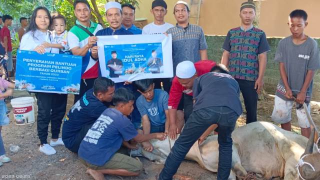 Pelindo Cabang Sibolga Bagikan Kurban Kepada Warga di Sekitar Pelabuhan